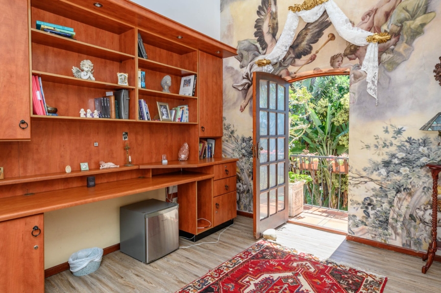 4 Bedroom Property for Sale in Walmer Eastern Cape